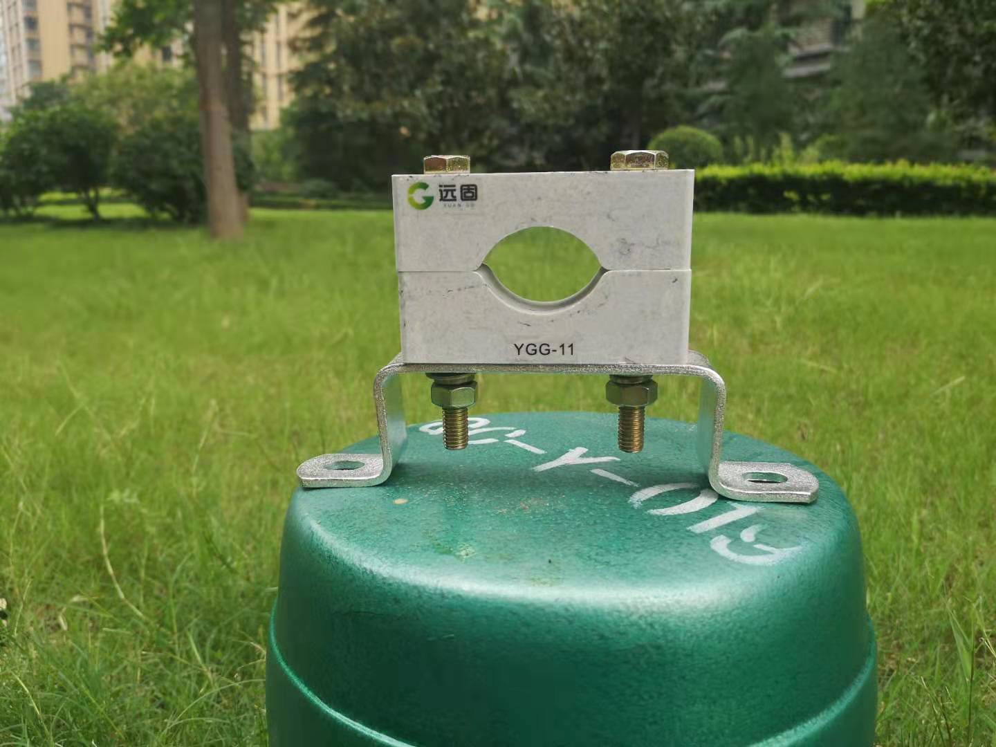 防渦流預分支電纜固定夾具廠家直銷,電氣豎井電纜夾具型號規格